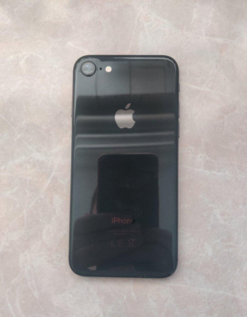 iphone-8-black-128gb-big-1