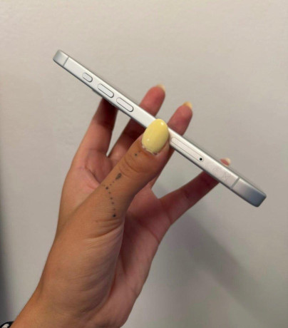 iphone-16-big-2