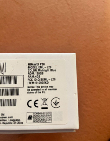 huawei-p20-128gb4gb-midnight-blue-big-3