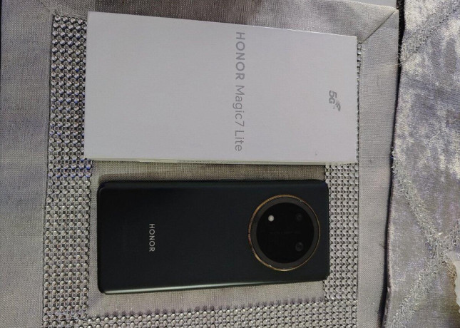 honor-magic-7-lite-big-1