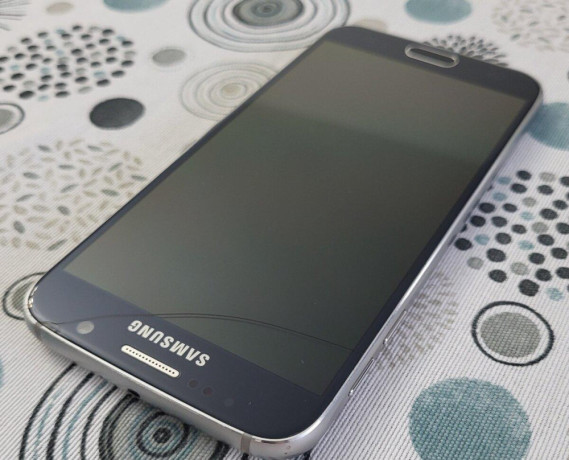 samsung-galaxy-s6-32gb-black-sapphire-big-4