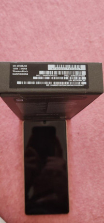 s25-ultra-12-gb-512-gb-big-2