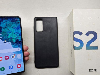 samsung-galaxy-s20-fe-obaly