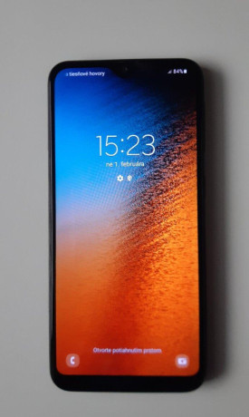 samsung-a20e-big-0