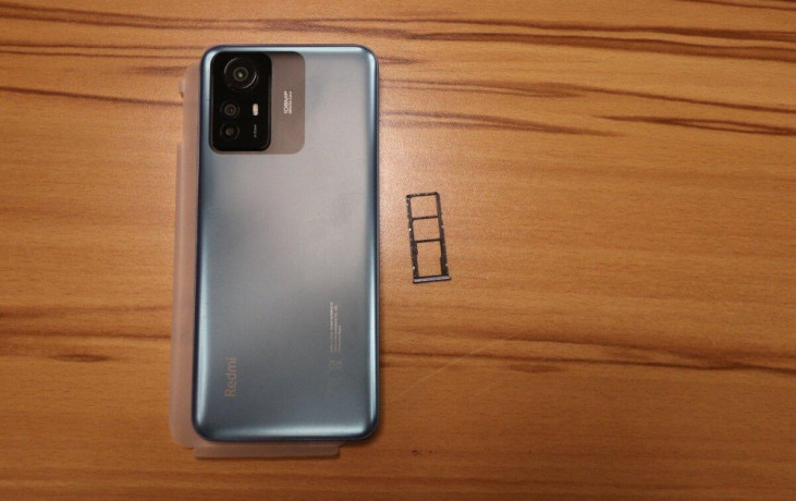 xiaomi-redmi-note-12s-puzdro-7x-zatmavovaci-folie-big-1