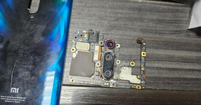 zakladna-doska-a-ine-diely-na-xiaomi-mi-9t-big-2