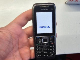 nokia-e51
