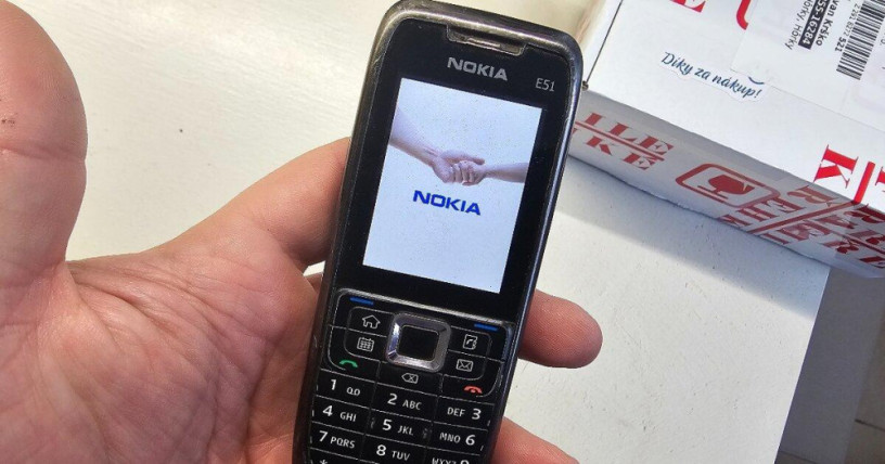 nokia-e51-big-4