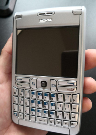 retro-nokia-e61-novy-ulozenka-komplet-prislusenstvo-big-3