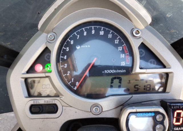 honda-hornet-600-big-4