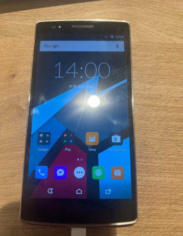 cyanogen-telefon-big-0