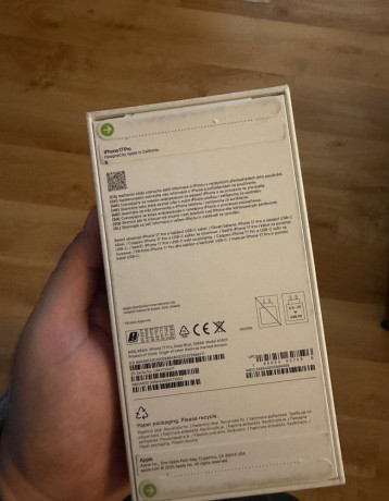 iphone-17-pro-256-gb-polnocny-big-1
