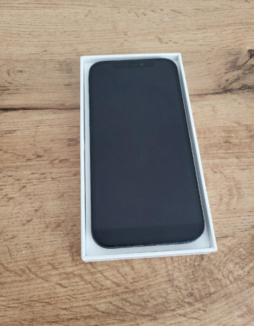 iphone-12-black-big-0