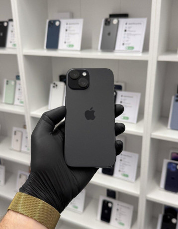 apple-iphone-15-128gb-black-100-big-0