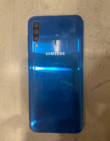 samsung-galaxy-a50-big-1