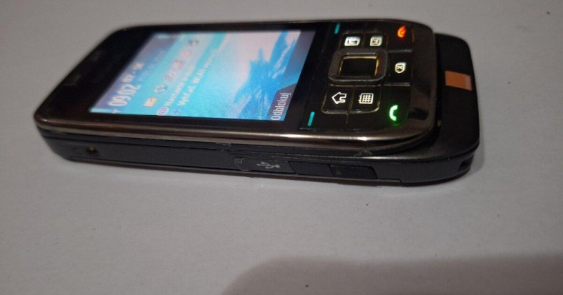 nokia-e66-big-3