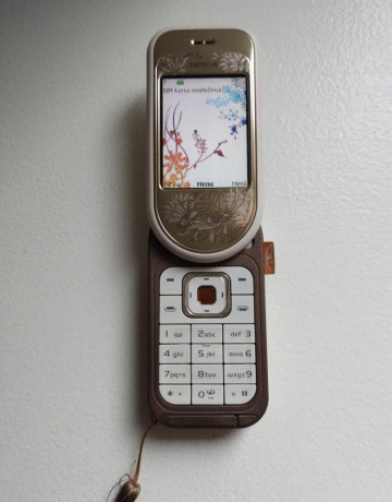 predam-retro-telefon-nokia-big-4