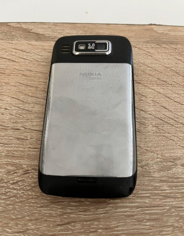 predam-nokia-e72-big-1
