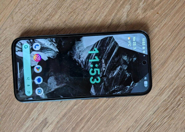 google-pixel-8a-big-2
