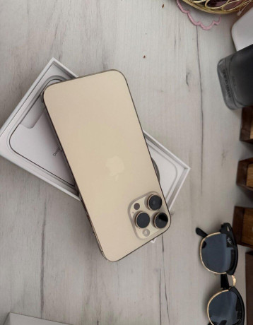 iphone-14-pro-max-big-4