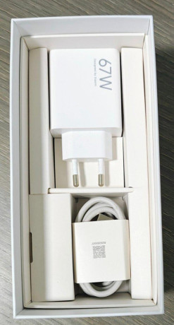mobilny-telefon-xiaomi-13-256gb-rom-8gb-ram-big-4