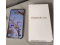 honor-200-small-1