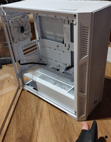atx-white-case-big-2