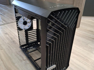 fractal-design-torrent-compact-rgb-black-tg-light