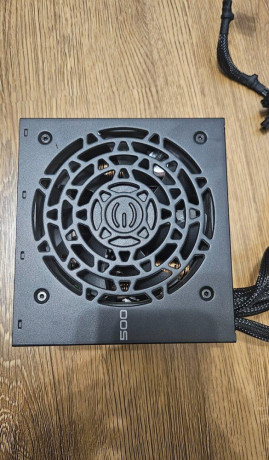 zdroj-500w-80-gold-evga-big-1