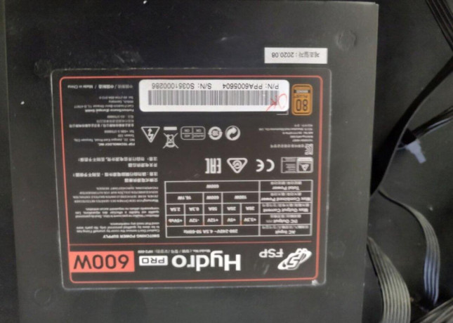 zdroj-fsp-hydro-pro-600w-big-1