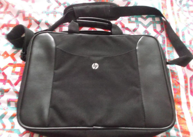 taska-na-notebook-big-0