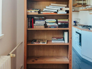 darujem-kniznicu-ikea-hemnes