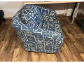 predam-kreslo-s-latkovym-potahom-small-0