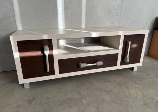 skrinka-pod-tv-sirka-125cm-big-0