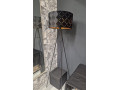 pekna-cierna-lampa-small-1