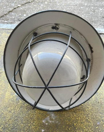 industrialne-lampy-big-1
