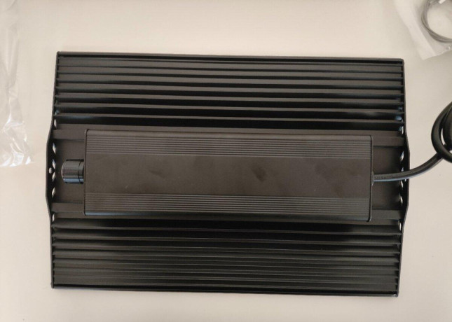 l0003-led-grow-light-sp-1000w-na-pestovanie-rastlin-big-4