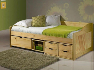 drevena-postel-200x90-cm