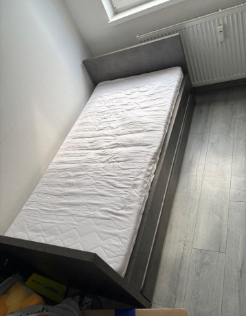 rozkladacia-jednolozkova-postel-s-2-matracmi-300-eur-big-1