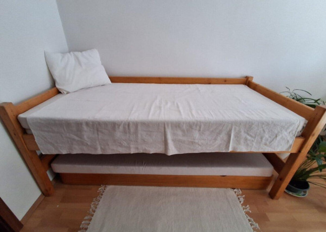 postel-s-pristelkou-big-0