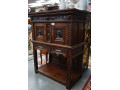 starozitny-neogoticky-dubovy-credence-s-levmi-cca-1880-small-2