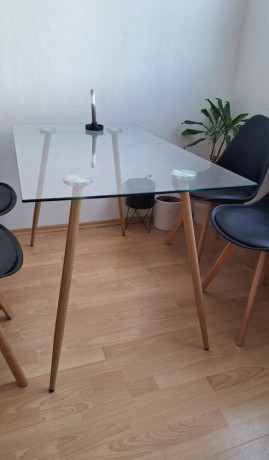 jedalensky-stol-skleneny-big-1