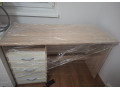 pisaci-stol-small-0