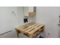 predam-paletovy-stov-na-stenu-small-0