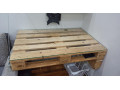 predam-paletovy-stov-na-stenu-small-1