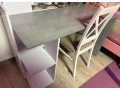 pisaci-stol-small-0