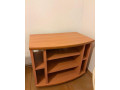 predam-stol-pod-tv-small-0
