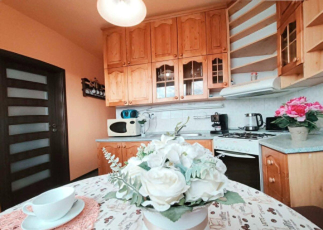 velkometrazny-trojizbovy-byt-s-balkonom-big-0
