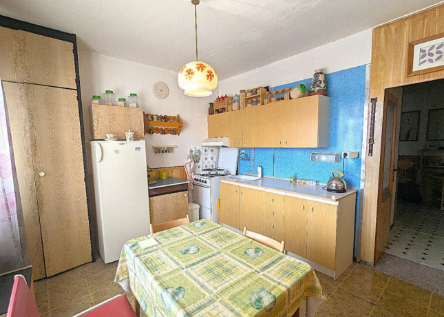 priestranny-2-izbovy-byt-ostravska-ul-ov-lodzia-volny-big-4