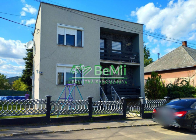 nova-cena-rodinny-dom-s-idealnym-pozemkom-na-predaj-a-na-vym-big-0